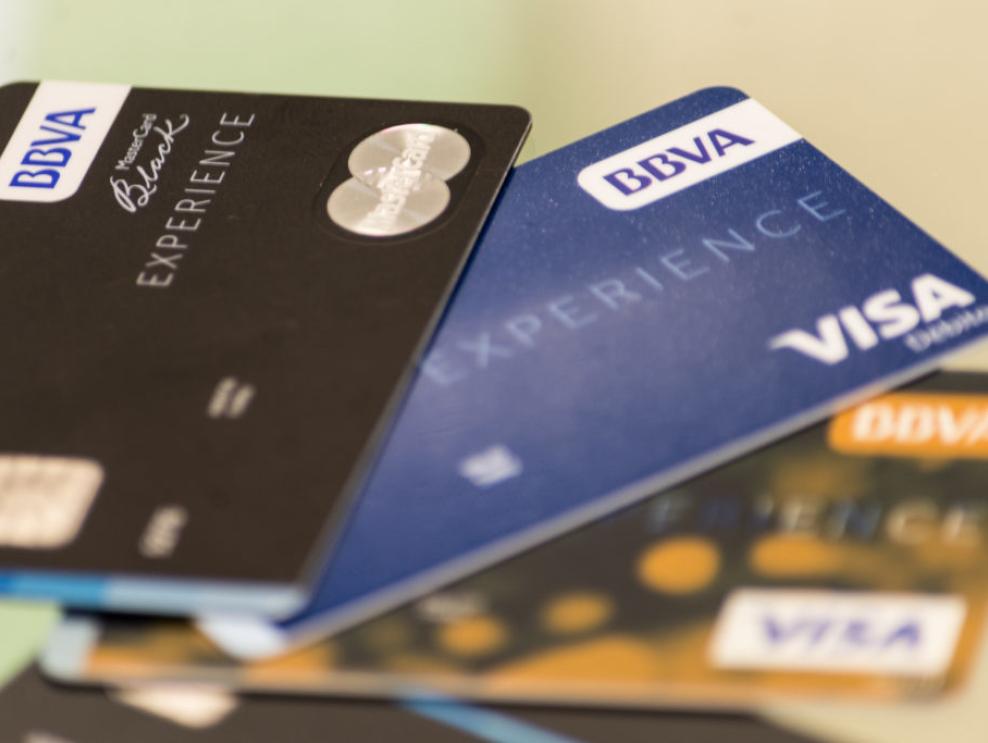 Cómo evitar el sobreendeudamiento con tarjetas de crédito: Guía práctica para mantener tus finanzas bajo control